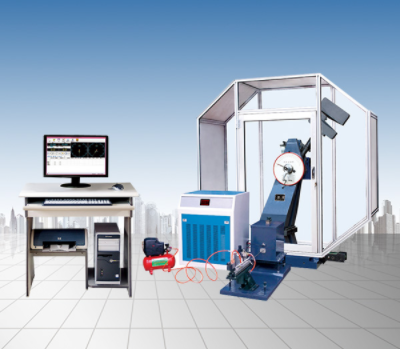 高低溫試驗(yàn)機(jī)的功能特點(diǎn)，操作要注意什么